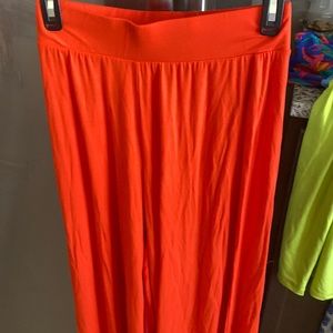 Wide leg pants